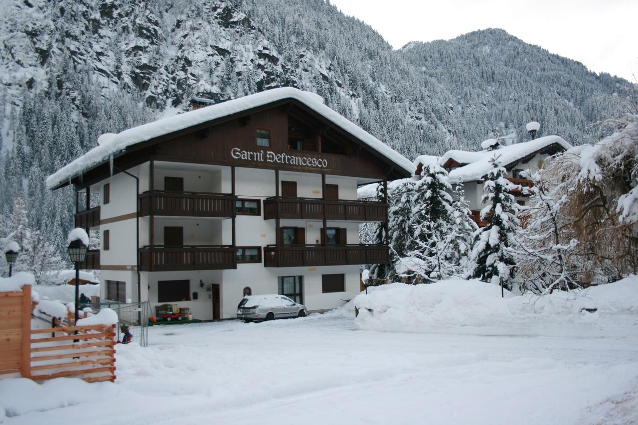 Hotel Garni Defrancesco à Campitello di Fassa Extérieur photo